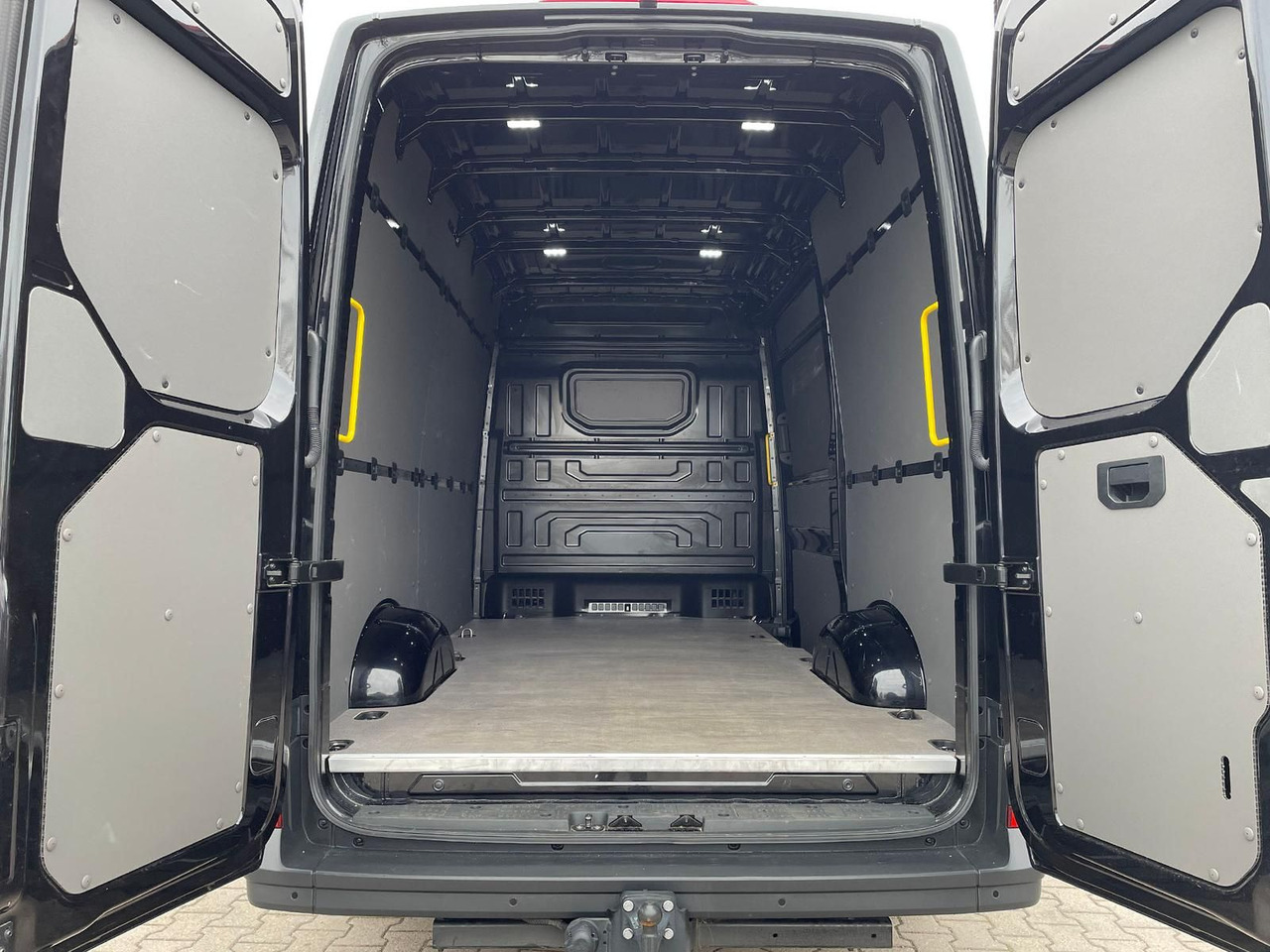 Coche MAN TGE 3.160 L3H3 Kasten RWD LED AHK TEMP SITZHZ: foto 30