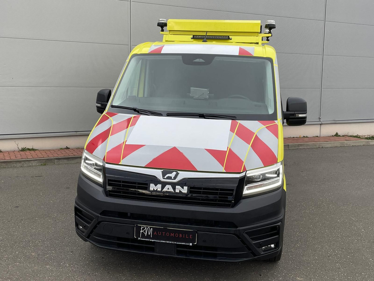 MAN TGE 3.180 L3H2 BF4 BEGLEITFAHRZEUG STANDHZ ACC - Furgón: foto 3 MAN TGE 3.180 L3H2 BF4 BEGLEITFAHRZEUG STANDHZ ACC - Furgón: foto 3