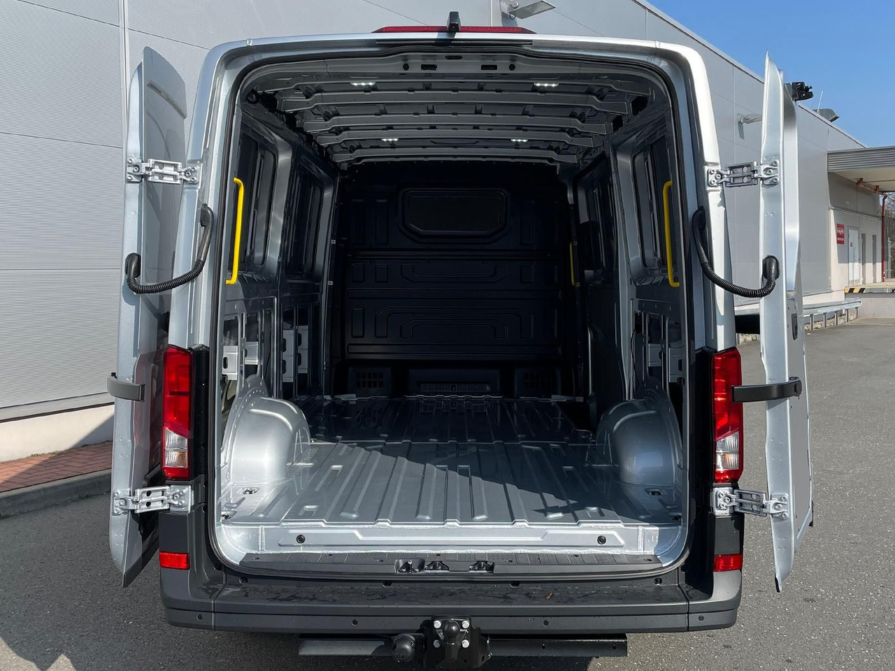 Furgón MAN TGE 3.180 L3H2 Kasten 4x4 AUTOM ACC NAV: foto 14