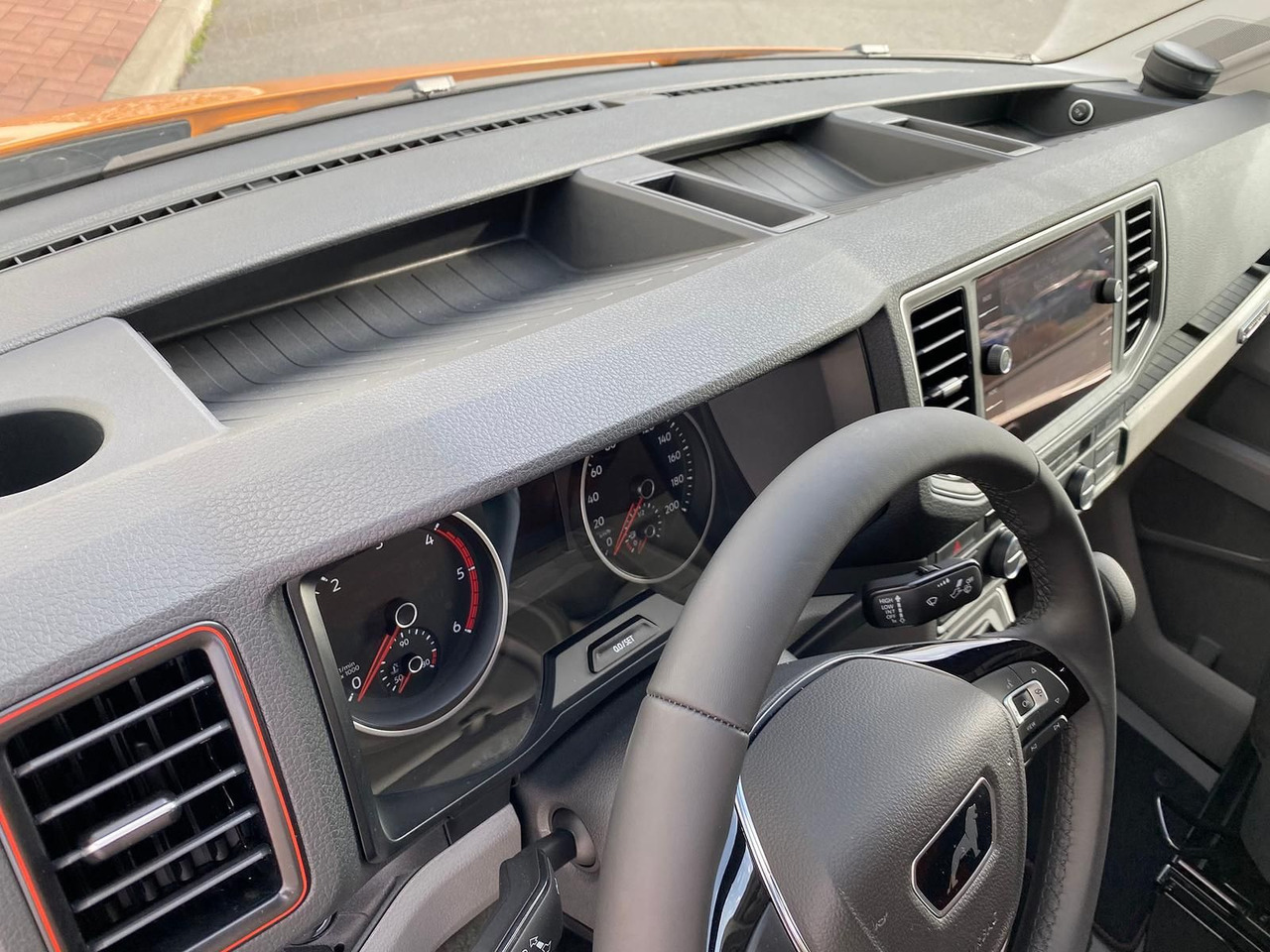 Furgón MAN TGE 3.180 L3H3 Individual S BF3+ BEGLEITFAHRZEUG: foto 40 Furgón MAN TGE 3.180 L3H3 Individual S BF3+ BEGLEITFAHRZEUG: foto 40