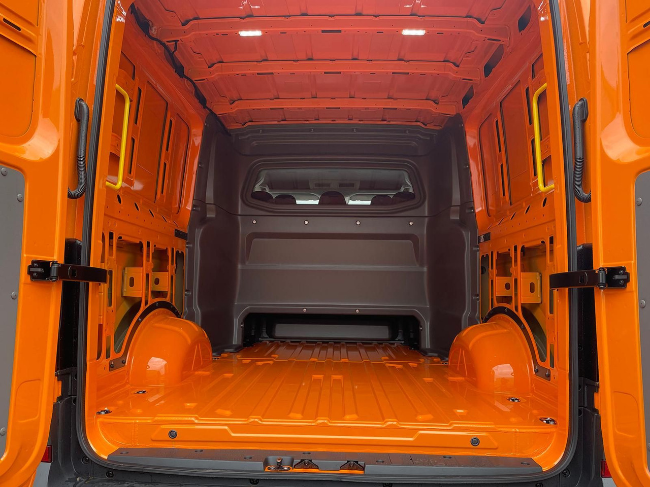 Furgón MAN TGE 3.180 MIXTO L3H2 4x4 AUTOM ACC NAV SITZHZ: foto 33