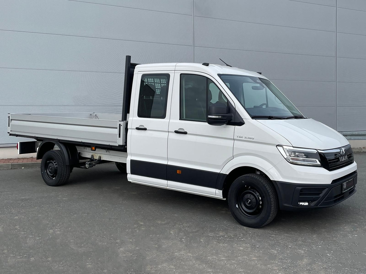 MAN TGE 3.180 Pritsche DOKA LR AHK SITZHZ STANDHZ - Furgoneta caja abierta, Furgoneta combi: foto 2 MAN TGE 3.180 Pritsche DOKA LR AHK SITZHZ STANDHZ - Furgoneta caja abierta, Furgoneta combi: foto 2