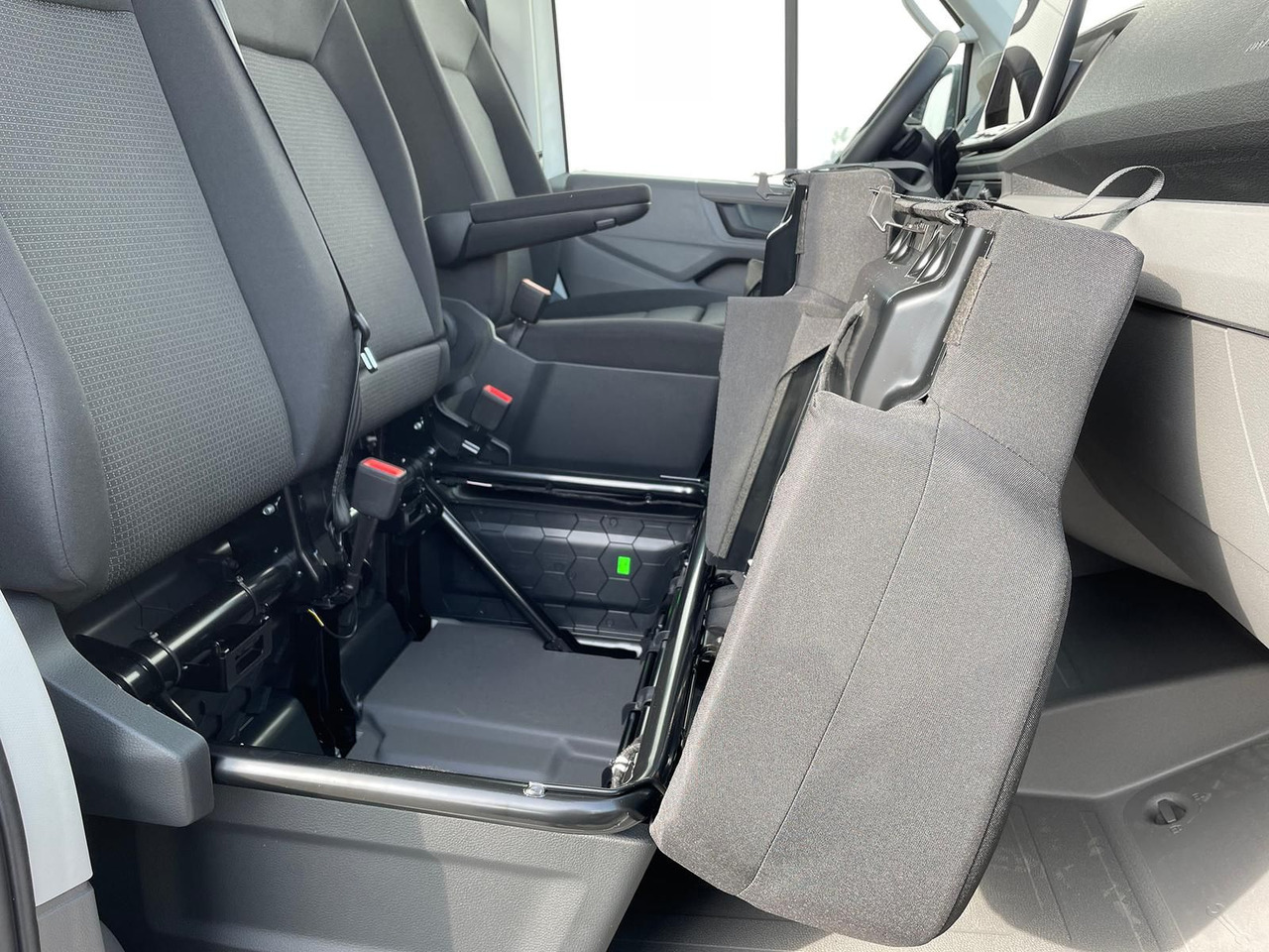 Coche MAN TGE 3.180 Pritsche DOKA LR KAMERA AHK SITZHZ: foto 27