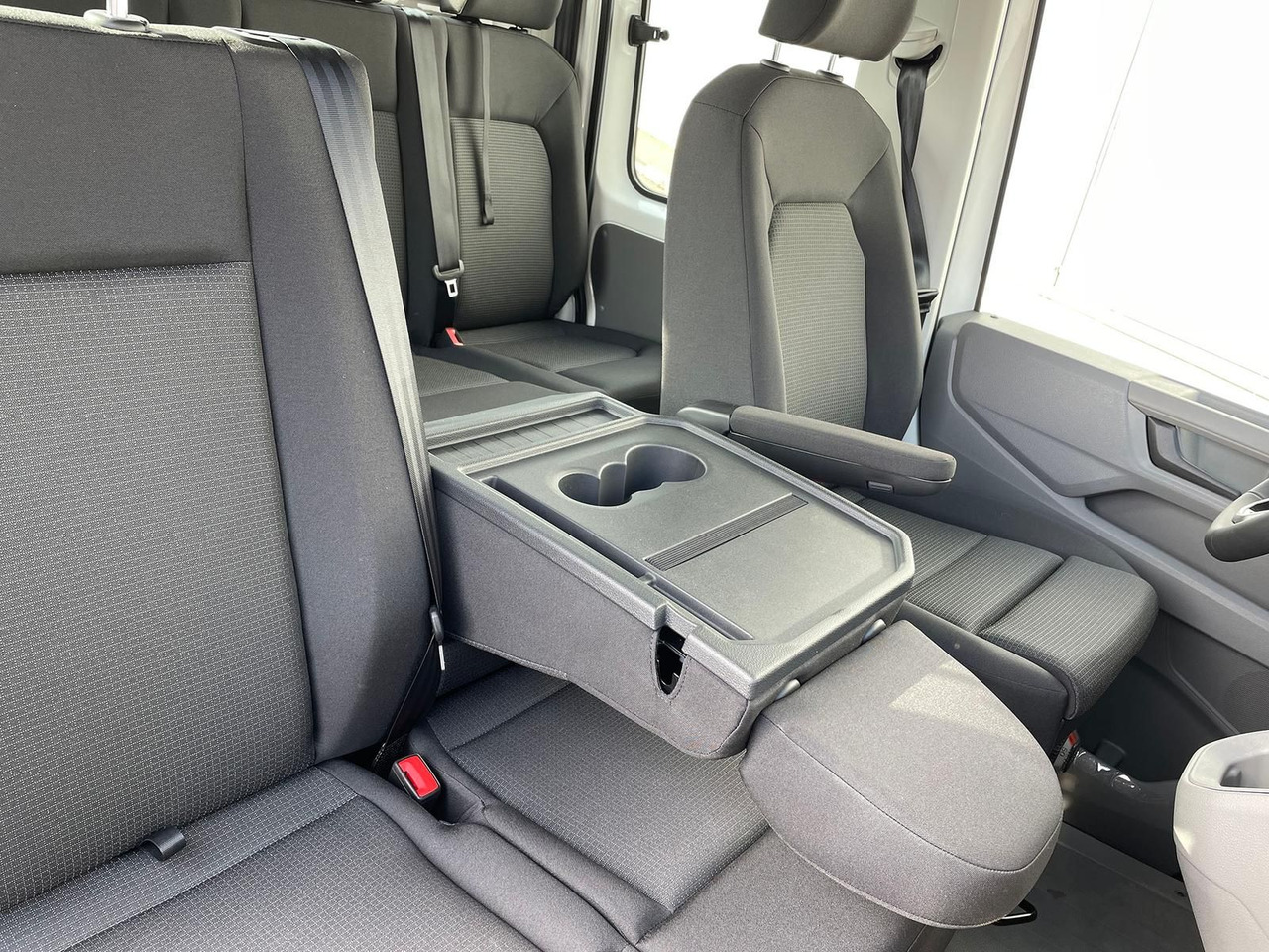 Coche MAN TGE 3.180 Pritsche DOKA LR KAMERA AHK SITZHZ: foto 28