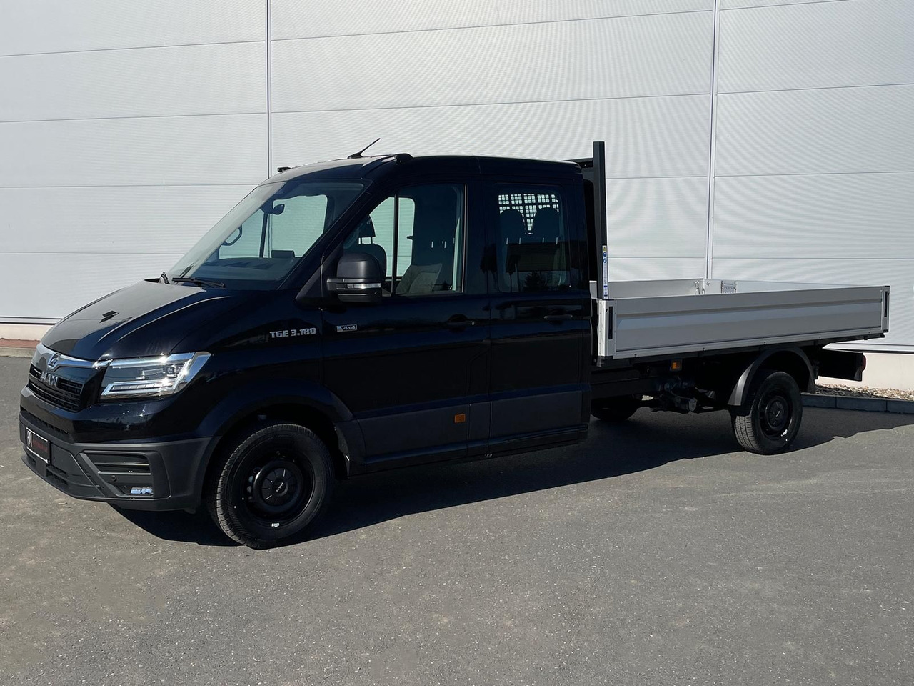MAN TGE 3.180 Pritsche KIPPER DOKA LR 4x4 ACC LED - Furgoneta basculante, Furgoneta combi: foto 1 MAN TGE 3.180 Pritsche KIPPER DOKA LR 4x4 ACC LED - Furgoneta basculante, Furgoneta combi: foto 1