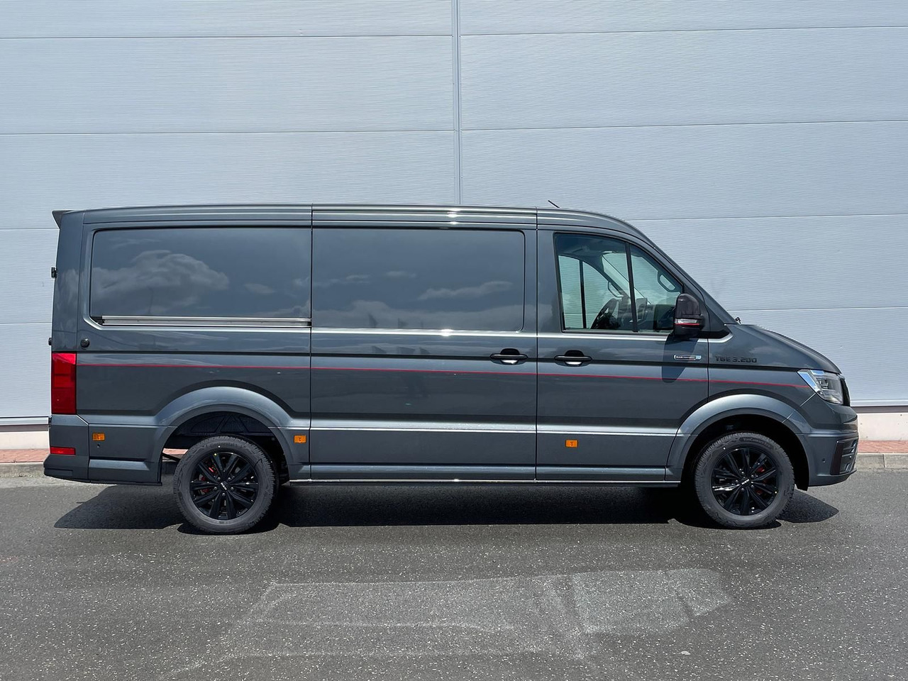 MAN TGE 3.200 L3H2 Kasten 4x4 Individual S ACC STHZ - Furgón: foto 5 MAN TGE 3.200 L3H2 Kasten 4x4 Individual S ACC STHZ - Furgón: foto 5