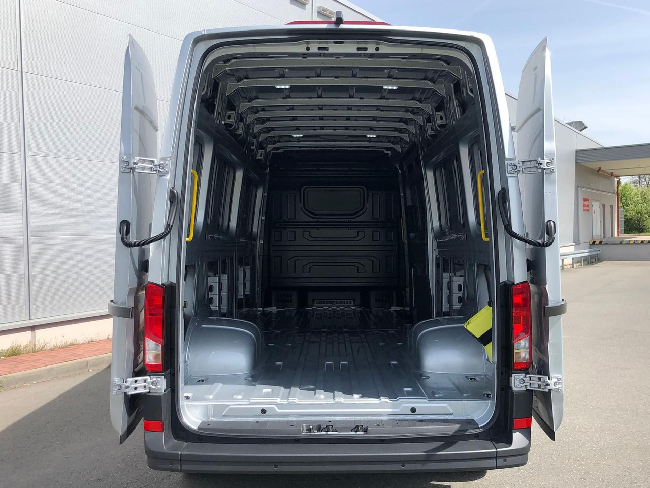Furgón MAN TGE 5.160 Kasten L4H3 5t NAVI SITZHZ STANDHZ KAM: foto 12