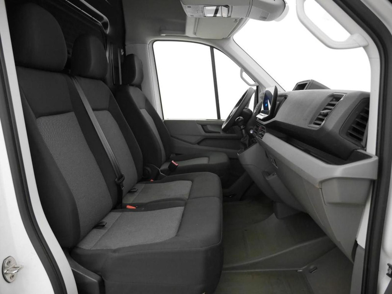 Volkswagen Crafter Kasten 35 L4H3 KAMERA KLIMA SITZHZ DAB - Furgoneta de pasajeros: foto 4 Volkswagen Crafter Kasten 35 L4H3 KAMERA KLIMA SITZHZ DAB - Furgoneta de pasajeros: foto 4
