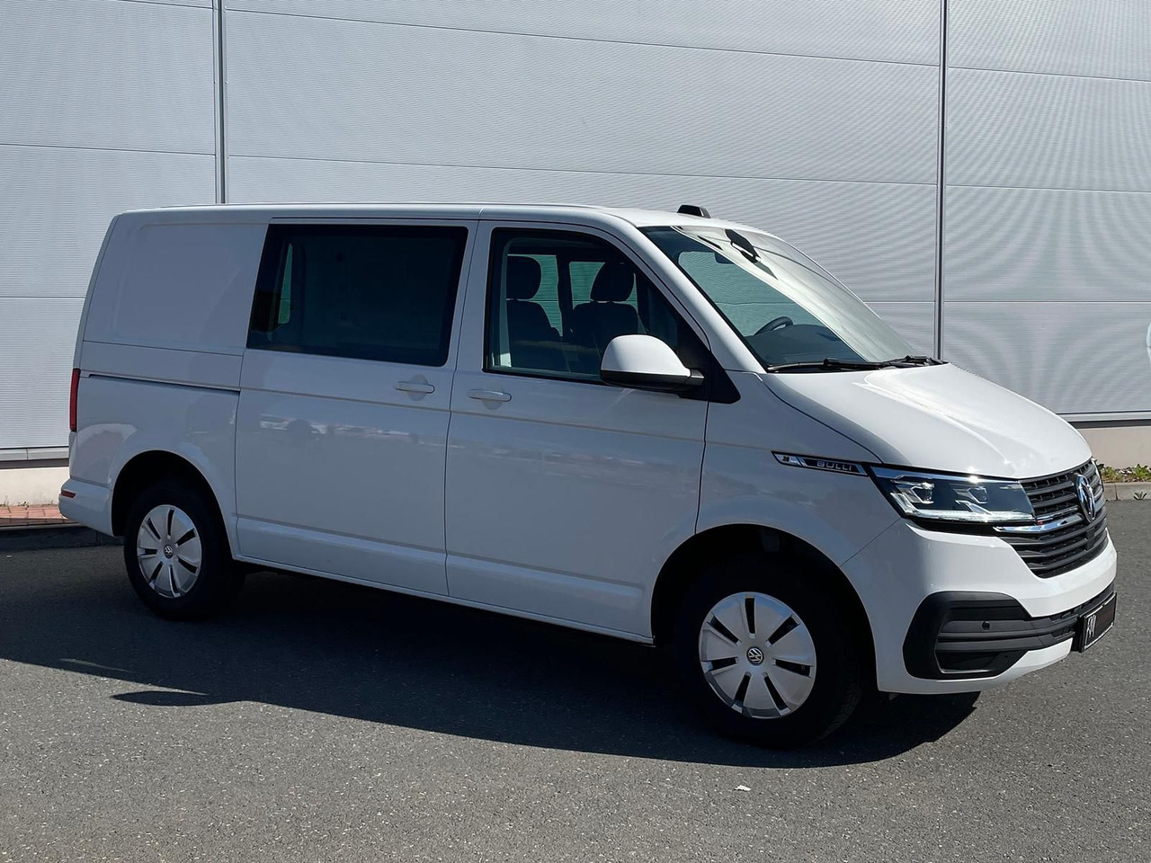 Volkswagen T6.1 Transporter Kasten 4M ACC PDC KAMERA STANDH - Furgón: foto 2 Volkswagen T6.1 Transporter Kasten 4M ACC PDC KAMERA STANDH - Furgón: foto 2