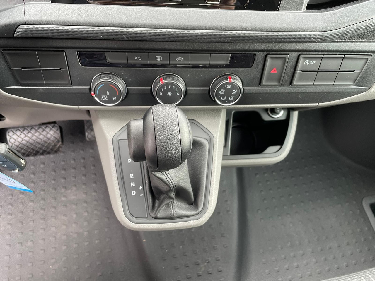 Furgón nuevo Volkswagen T6.1 Transporter Kasten lang 4M MFL LED TEMPOMAT: foto 17