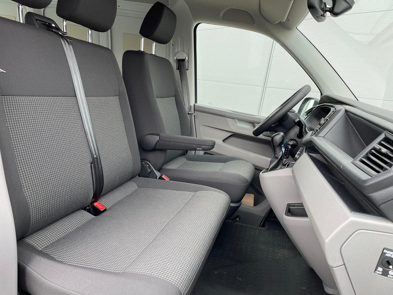 Furgón nuevo Volkswagen T6.1 Transporter Kasten lang 4M MFL LED TEMPOMAT: foto 23