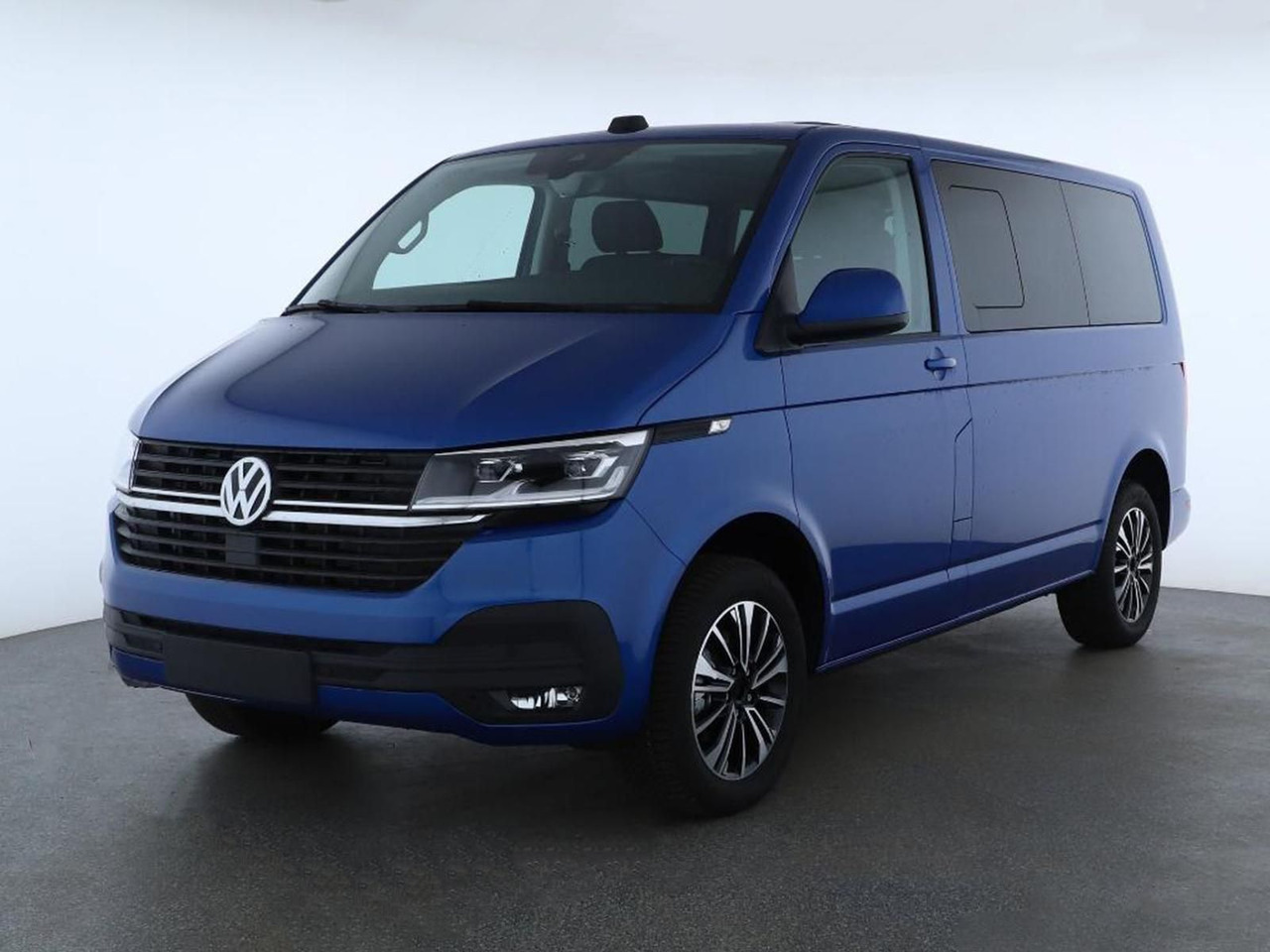 Volkswagen T6.1 Transporter Kombi KR LED STANDHZ ACC NAVI - Furgoneta de pasajeros: foto 1 Volkswagen T6.1 Transporter Kombi KR LED STANDHZ ACC NAVI - Furgoneta de pasajeros: foto 1