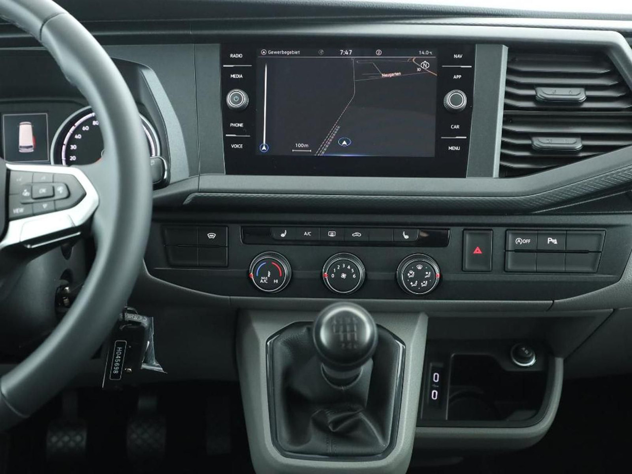 Volkswagen T6.1 Transporter Kombi KR LED STANDHZ ACC NAVI - Coche familiar: foto 5 Volkswagen T6.1 Transporter Kombi KR LED STANDHZ ACC NAVI - Coche familiar: foto 5