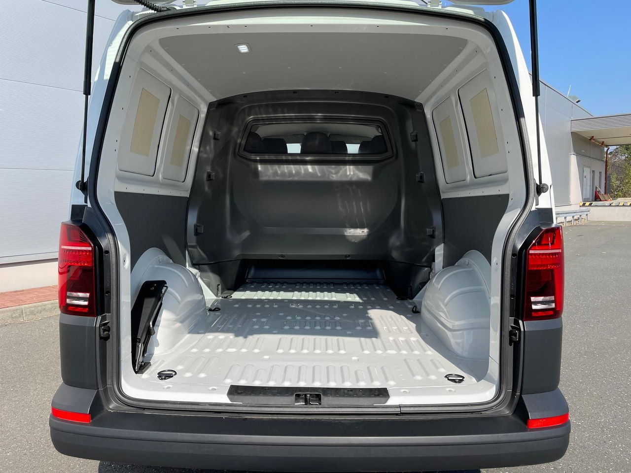 Furgón, Furgoneta combi nuevo Volkswagen T6.1 Transporter MIXTO lang 4M MFL LED TEMPOMAT: foto 12