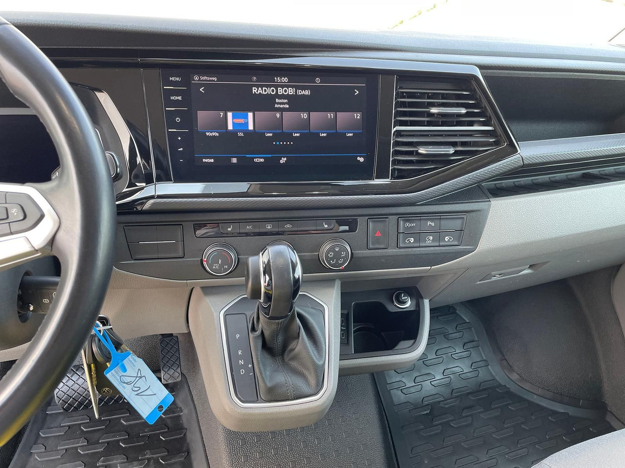 Furgón Volkswagen T6.1 Transporter lang 4M LED BEAR LOCK KAM DAB: foto 16