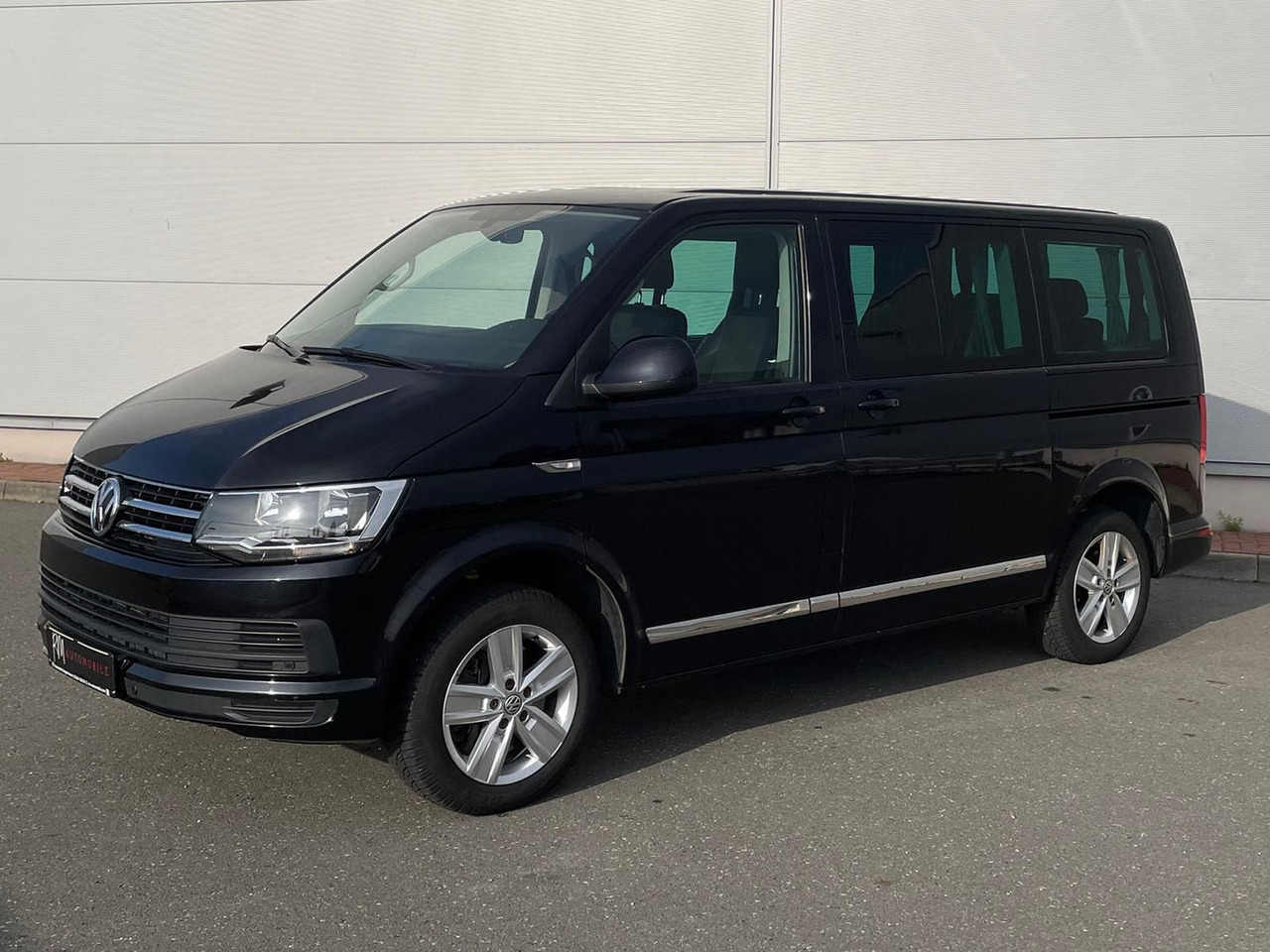 Volkswagen T6 Multivan Comfortline 4M AHK STANDHZ SITZH DAB - Furgoneta de pasajeros: foto 1 Volkswagen T6 Multivan Comfortline 4M AHK STANDHZ SITZH DAB - Furgoneta de pasajeros: foto 1