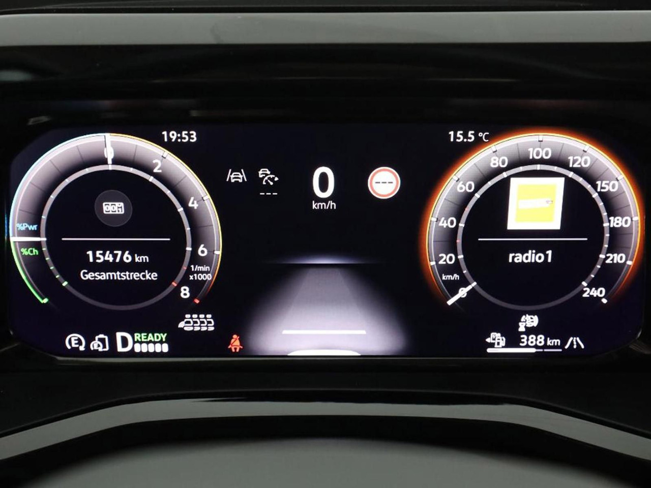 Volkswagen T7 Multivan Style eHybrid LR 4MOTION AHK ACC - Furgoneta de pasajeros: foto 5 Volkswagen T7 Multivan Style eHybrid LR 4MOTION AHK ACC - Furgoneta de pasajeros: foto 5