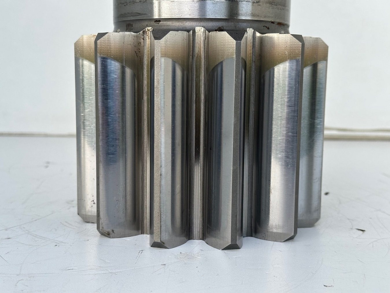 Reductor de giro para Excavadora de cadenas Liebherr Abtriebswelle ID-Nr.90202630 - ID-Nr.90006530.  LH40, LH50, R936. #90202630.2042#: foto 8