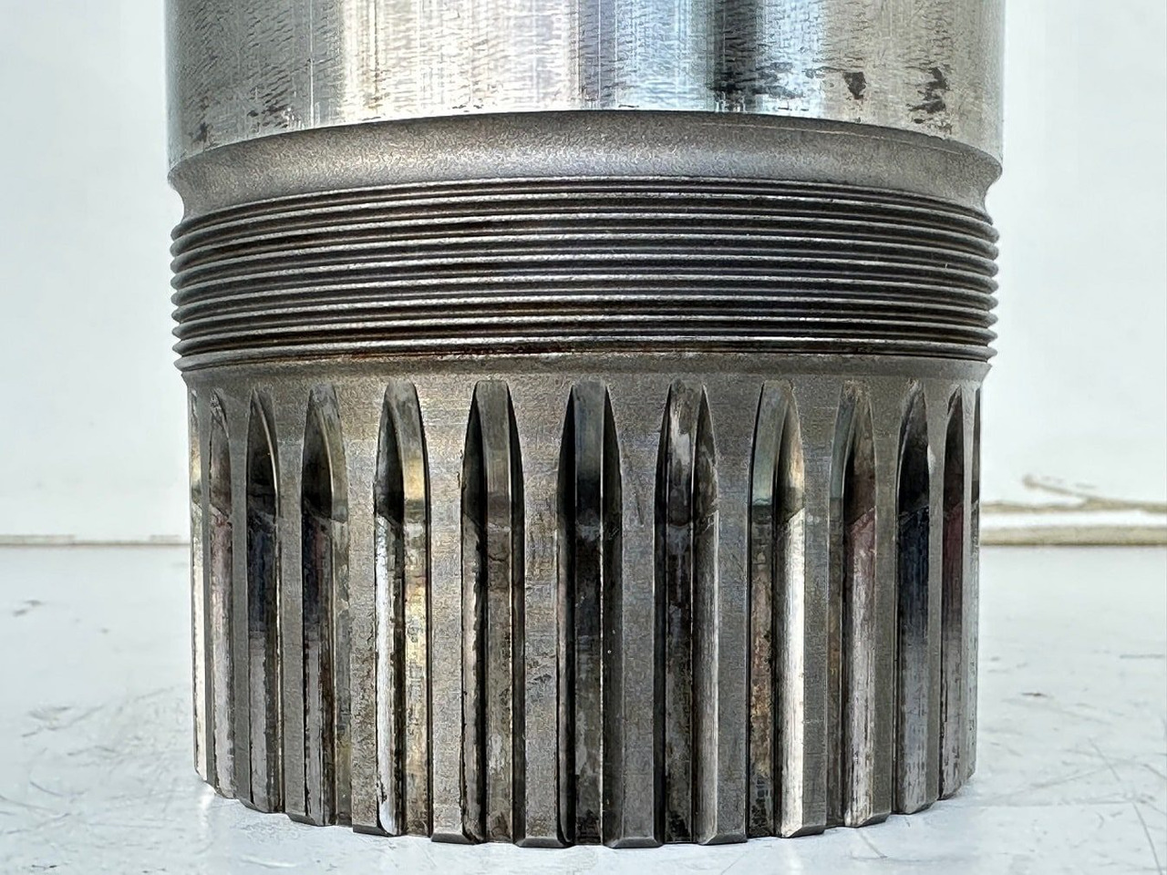 Reductor de giro para Excavadora de cadenas Liebherr Abtriebswelle ID-Nr.90202630 - ID-Nr.90006530.  LH40, LH50, R936. #90202630.2042#: foto 16