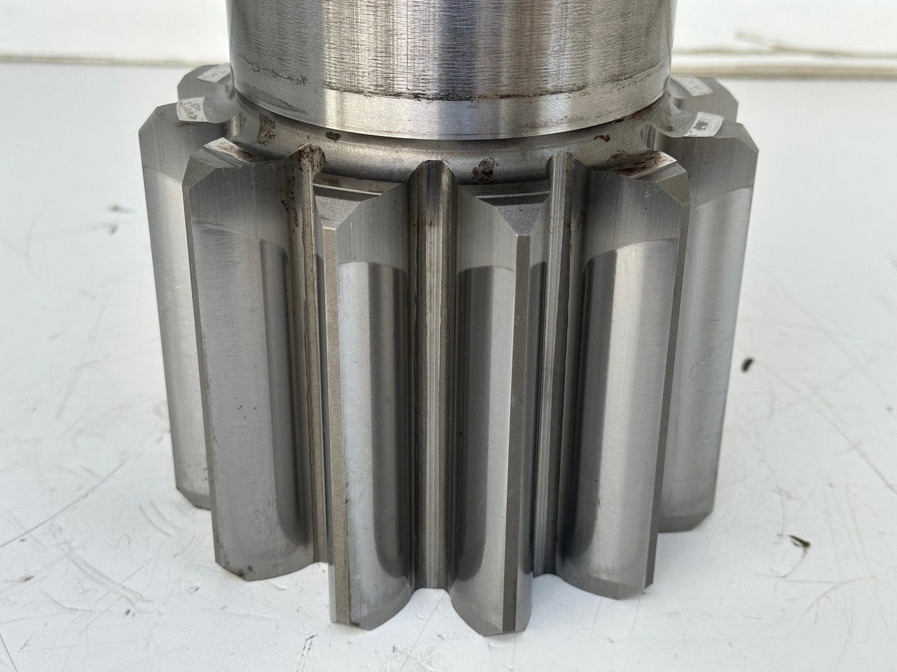 Reductor de giro para Excavadora de cadenas Liebherr Abtriebswelle ID-Nr.90202630 - ID-Nr.90006530.  LH40, LH50, R936. #90202630.2042#: foto 7