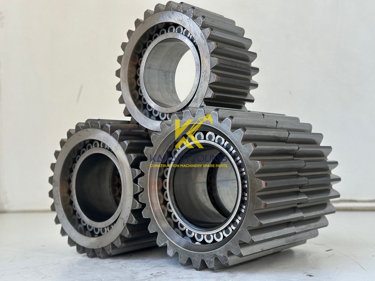 Liebherr Planetenrad ID-Nr.90024935. FAT400P112 - FAT400P130 - FAT400P139. R926, R928, R930, R934, R936, R938, R940, R944, R946, R950 T. #90024935.01.51139# - Caja de cambios para Maquinaria de construcción: foto 2 Liebherr Planetenrad ID-Nr.90024935. FAT400P112 - FAT400P130 - FAT400P139. R926, R928, R930, R934, R936, R938, R940, R944, R946, R950 T. #90024935.01.51139# - Caja de cambios para Maquinaria de construcción: foto 2