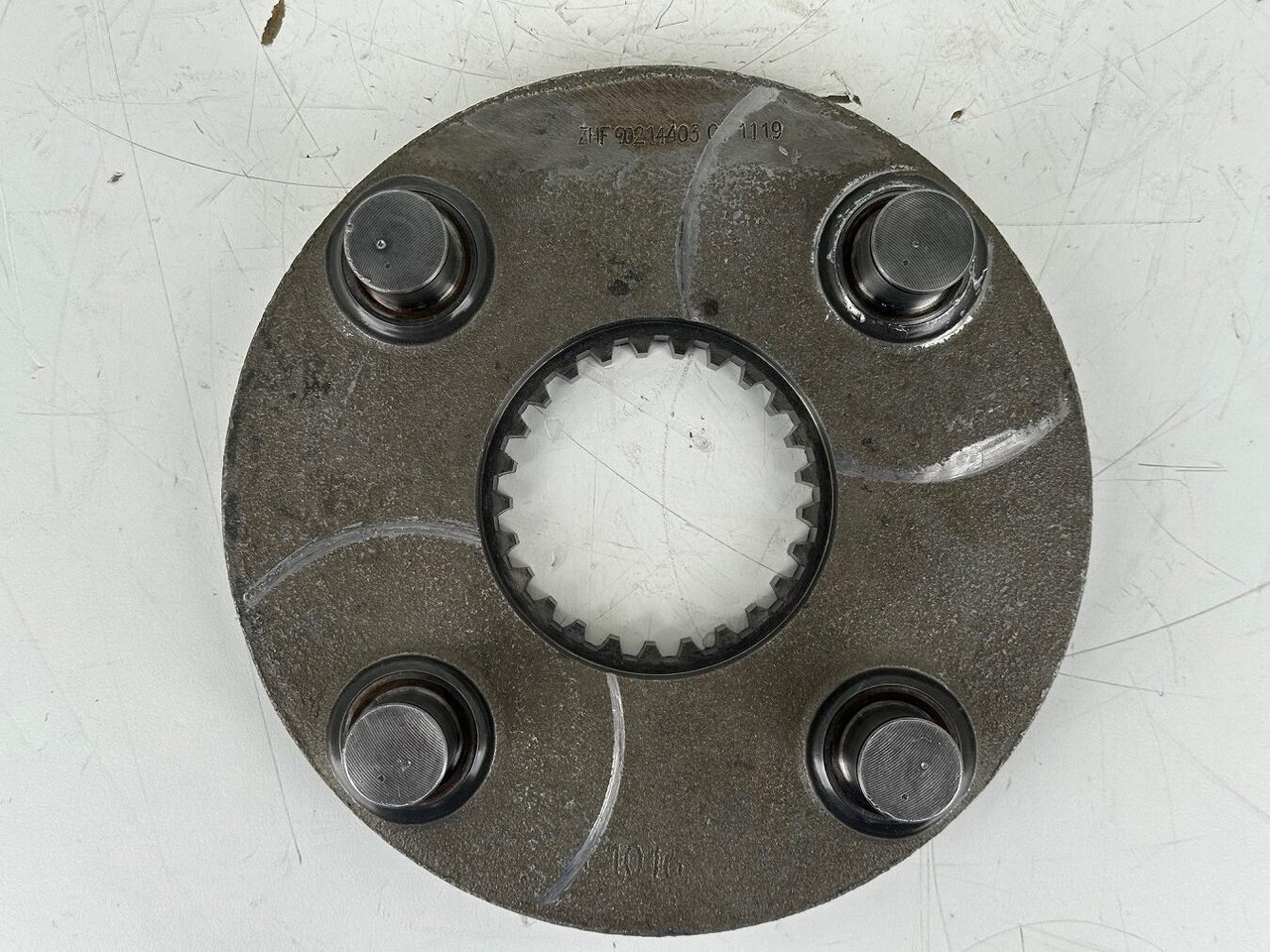 Liebherr Planetenträger ID-Nr.90214403. SAT275A290. R922 LC-1486. R924 LC-1487. #90214403.C1.1119# - Reductor de giro para Maquinaria de construcción: foto 3 Liebherr Planetenträger ID-Nr.90214403. SAT275A290. R922 LC-1486. R924 LC-1487. #90214403.C1.1119# - Reductor de giro para Maquinaria de construcción: foto 3