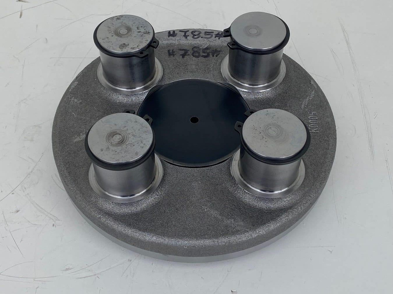 Liebherr Planetenträger ID-Nr.944306303 - ID-Nr.9443063. A924, A934, LH30, LH35. #PLANT785# - Piezas del tren de rodaje para Maquinaria de construcción: foto 2 Liebherr Planetenträger ID-Nr.944306303 - ID-Nr.9443063. A924, A934, LH30, LH35. #PLANT785# - Piezas del tren de rodaje para Maquinaria de construcción: foto 2