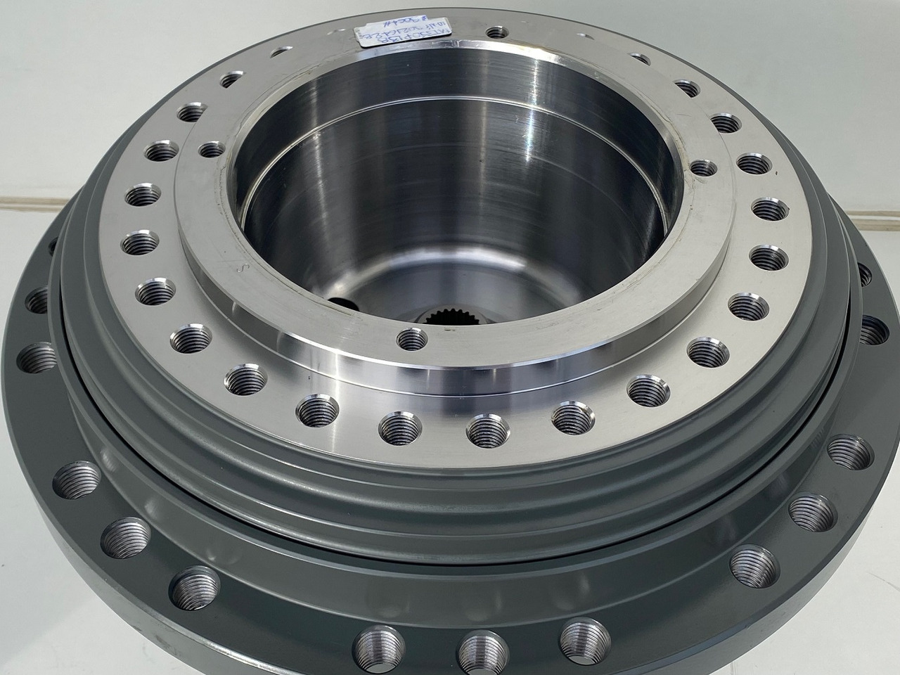 Original Liebherr Fahrantrieb Typ: FAT350P138 mit ID-Nr.90216427 - ID-Nr.90216428 - ID-Nr.90216429. LO1926, LOS926, R922, R924, R926, R930. #90216428.3064# - Mando final para Maquinaria de construcción: foto 5 Original Liebherr Fahrantrieb Typ: FAT350P138 mit ID-Nr.90216427 - ID-Nr.90216428 - ID-Nr.90216429. LO1926, LOS926, R922, R924, R926, R930. #90216428.3064# - Mando final para Maquinaria de construcción: foto 5