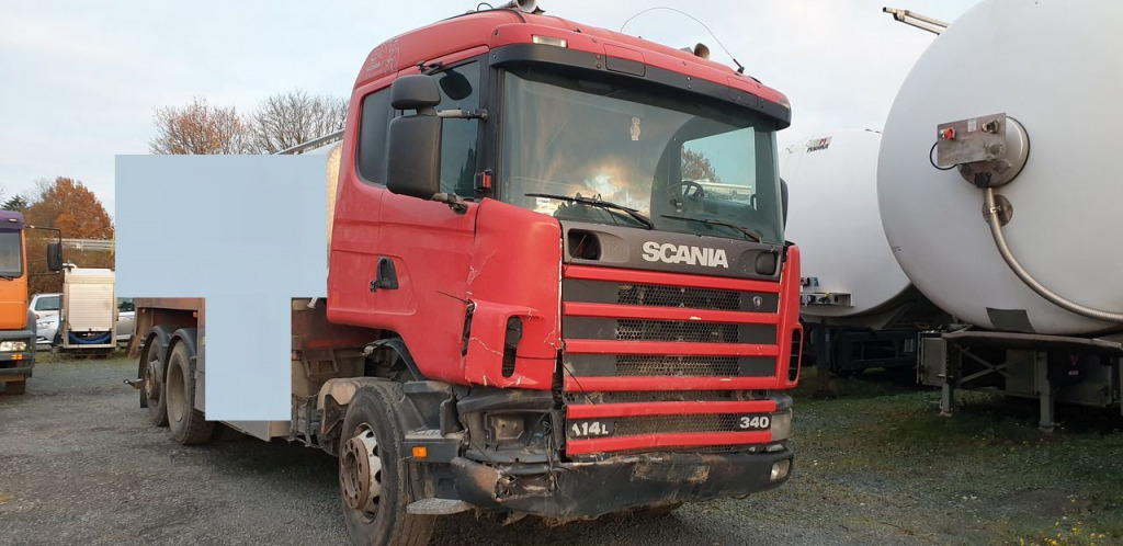 Scania 114L 340 LB6x2 Unfallschaden (Nr. 4772) - Camión: foto 2 Scania 114L 340 LB6x2 Unfallschaden (Nr. 4772) - Camión: foto 2