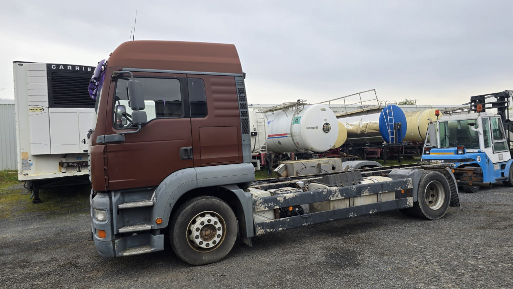 MAN TGA 18.430 4x2 (Nr. 6167) - Camión chasis: foto 2 MAN TGA 18.430 4x2 (Nr. 6167) - Camión chasis: foto 2