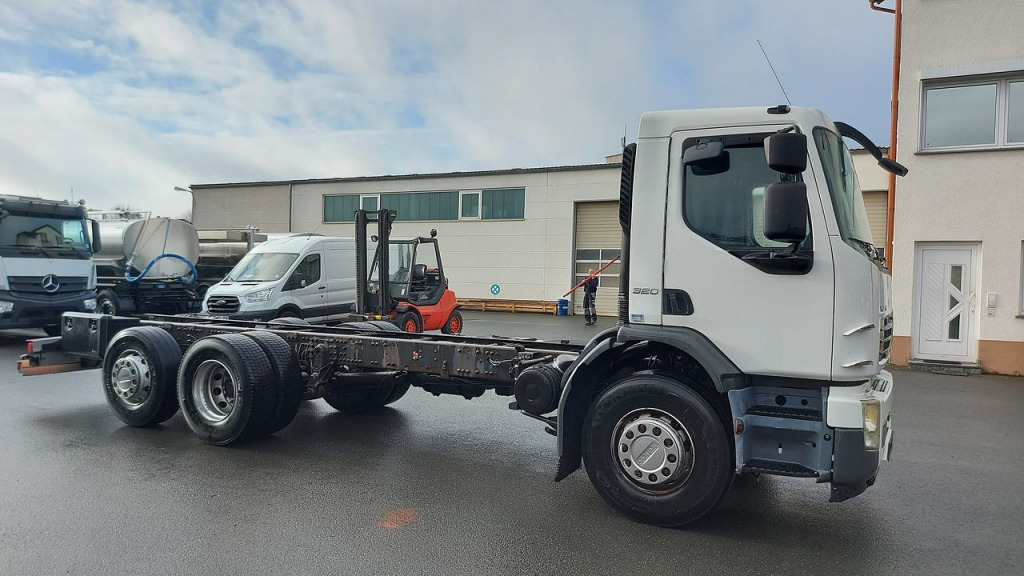 Volvo FE 320 (Nr. 4979) - Camión chasis: foto 3 Volvo FE 320 (Nr. 4979) - Camión chasis: foto 3