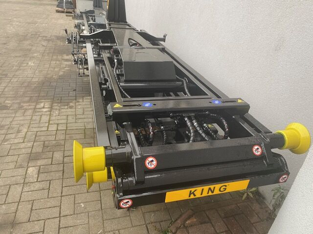 KING HZ-6R (6 tons) Hakowiec / Hooklift / Abrollkipper - Implemento: foto 5 KING HZ-6R (6 tons) Hakowiec / Hooklift / Abrollkipper - Implemento: foto 5