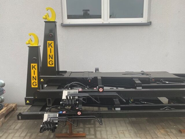 KING HZ-6R (6 tons) Hakowiec / Hooklift / Abrollkipper - Implemento: foto 4 KING HZ-6R (6 tons) Hakowiec / Hooklift / Abrollkipper - Implemento: foto 4