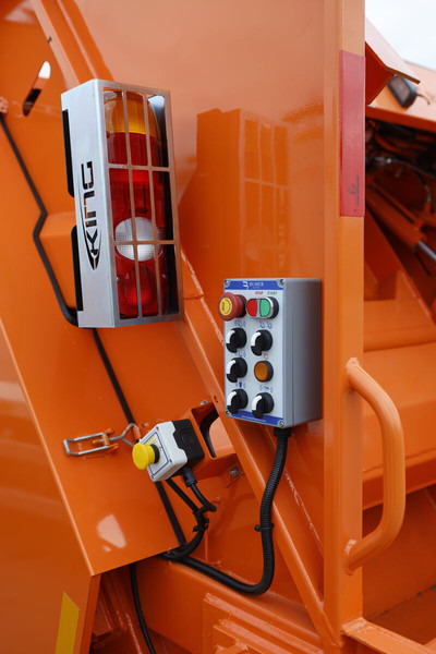 Mitsubishi Fuso 9C18 - Camión de basura: foto 4 Mitsubishi Fuso 9C18 - Camión de basura: foto 4