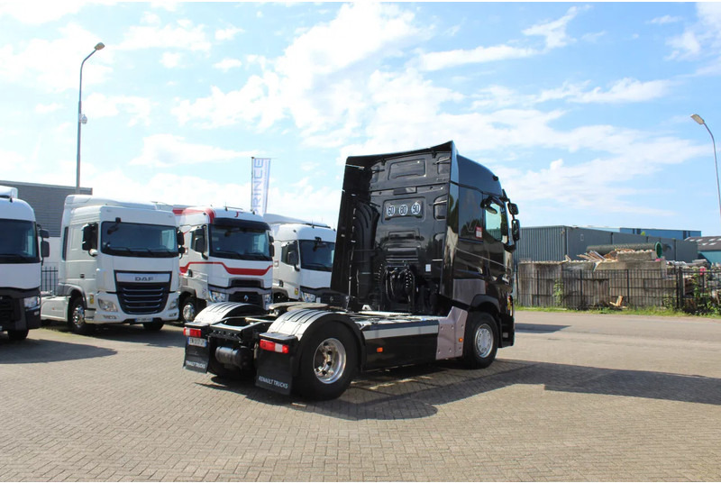 Renault T520 * RETARDER * 2 TANK * 2 BED * - Cabeza tractora: foto 4 Renault T520 * RETARDER * 2 TANK * 2 BED * - Cabeza tractora: foto 4
