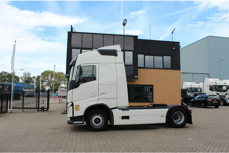 Volvo FH 13.500 * EURO6 * 4X2 * - Cabeza tractora: foto 2 Volvo FH 13.500 * EURO6 * 4X2 * - Cabeza tractora: foto 2
