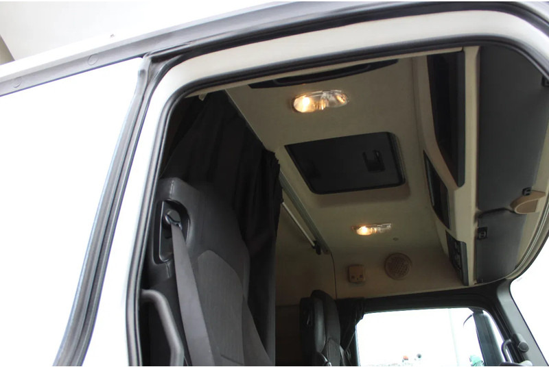 Camión lona Mercedes-Benz Actros 1832 * EURO6 * 4X2 *: foto 11