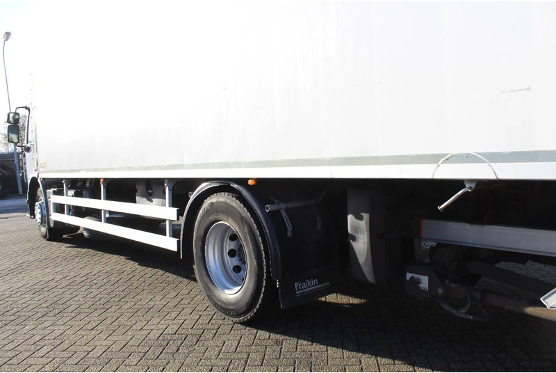 Camión frigorífico Renault Midlum 270 * EURO5 * 4X2 * CARRIER SUPRA 950 MT *: foto 18