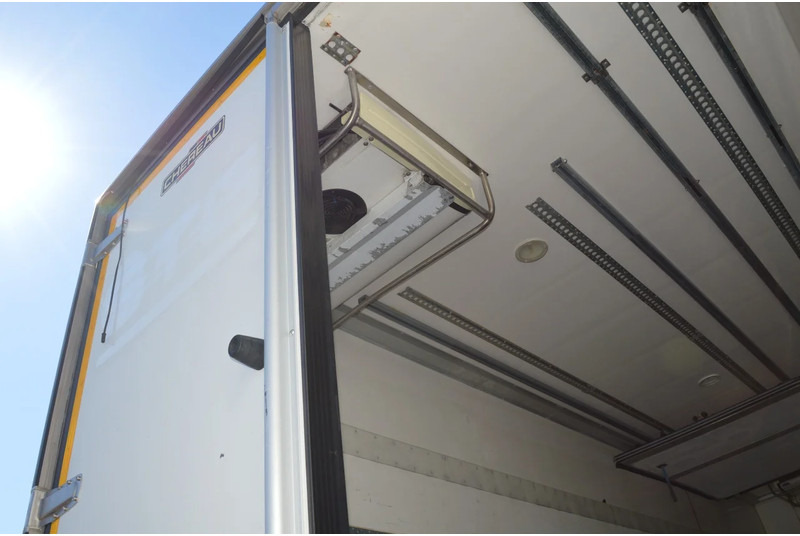 Camión frigorífico Volvo FE 260 * EURO5 * CARRIER SUPRA 950 * 4X2 *: foto 15
