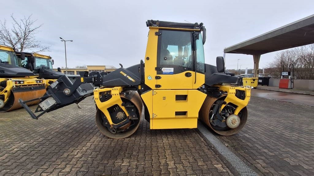 Bomag BW 154 AP-4i AM - Apisonadora de asfalto: foto 1 Bomag BW 154 AP-4i AM - Apisonadora de asfalto: foto 1