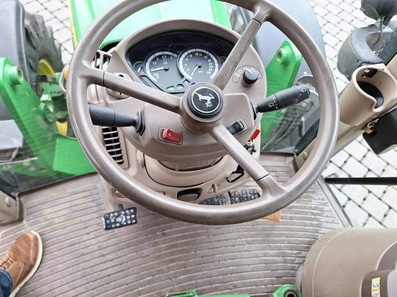John Deere 6430 Premium - Tractor: foto 5 John Deere 6430 Premium - Tractor: foto 5