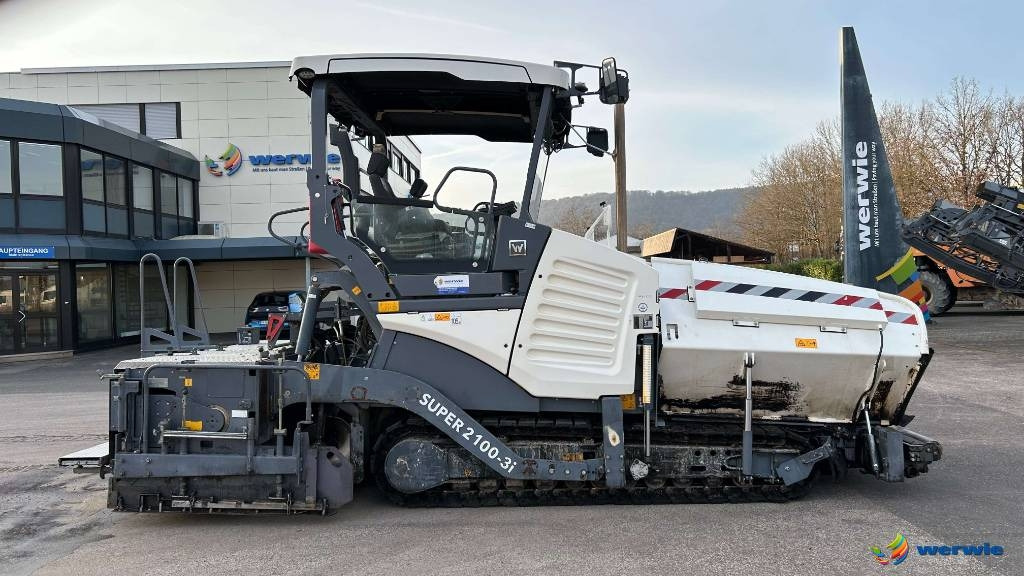 Vögele Super 2100-3i - Pavimentadora de asfalto: foto 1 Vögele Super 2100-3i - Pavimentadora de asfalto: foto 1