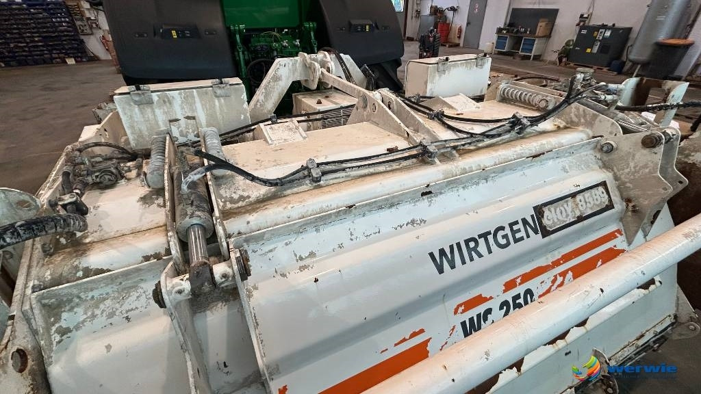 Wirtgen WS 250 - Construcción de carreteras: foto 5 Wirtgen WS 250 - Construcción de carreteras: foto 5