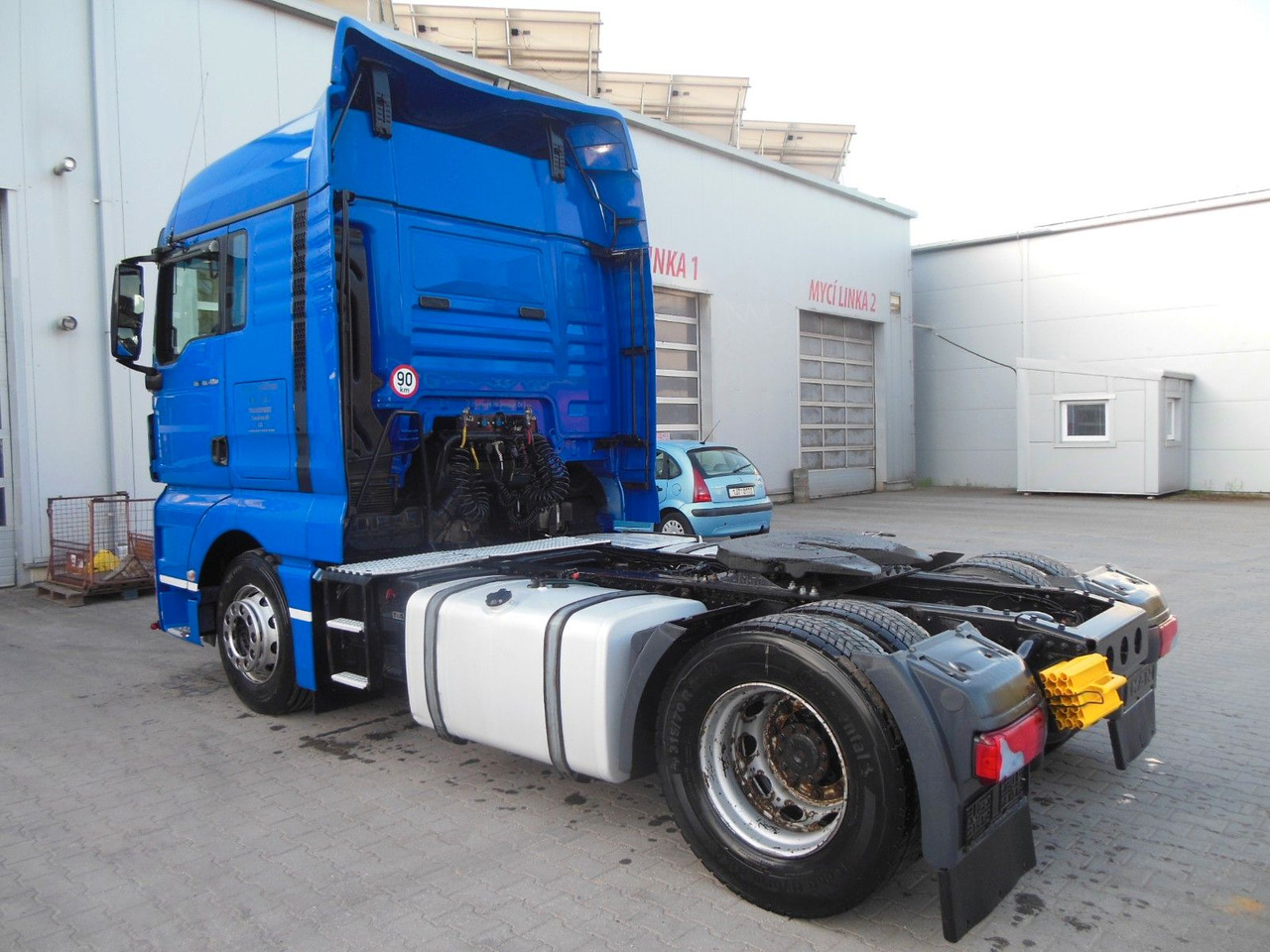 MAN TGX 18.480 BLS, MANUELL, STANDART - Cabeza tractora: foto 4 MAN TGX 18.480 BLS, MANUELL, STANDART - Cabeza tractora: foto 4