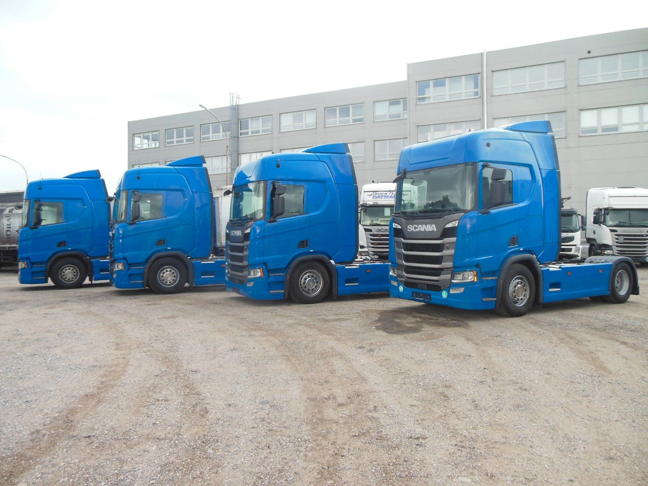 Scania R450, 4 STÜCKS, RETARDER, VOLL LUFT! - Cabeza tractora: foto 1 Scania R450, 4 STÜCKS, RETARDER, VOLL LUFT! - Cabeza tractora: foto 1