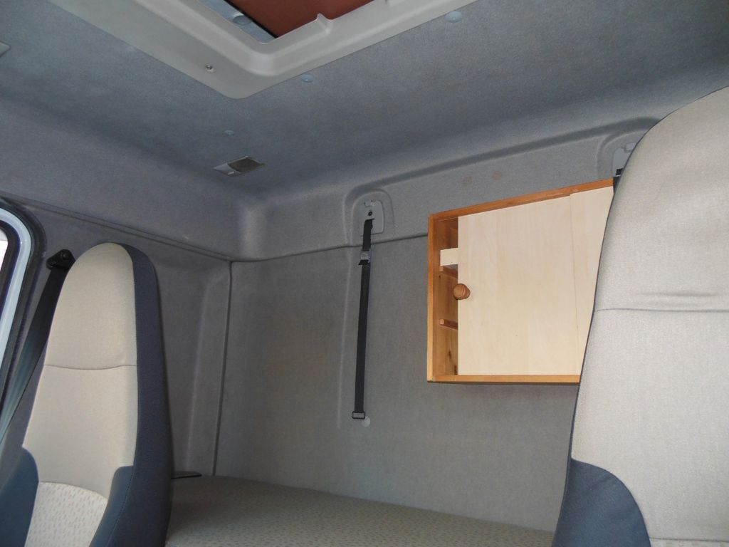 Furgoneta caja abierta Renault MIDLUM DXI 180.08 Renault MIDLUM DXI 180.08: foto 16