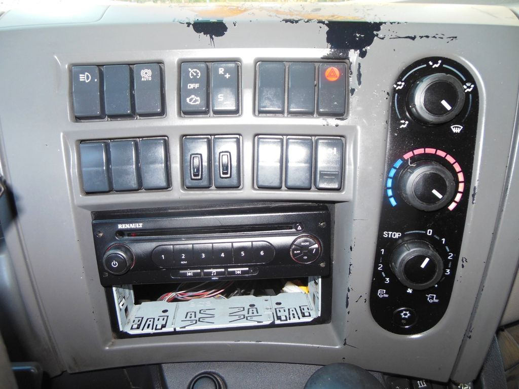 Furgoneta caja abierta Renault MIDLUM DXI 180.08 Renault MIDLUM DXI 180.08: foto 22