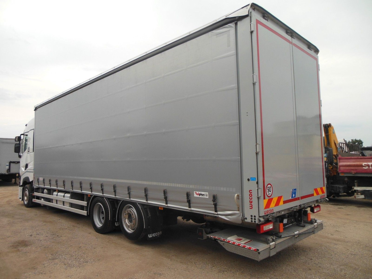 Renault T 440, 6X2, D-HOLLANDIA, 23 PALETTEN, WIE NEUE! - Camión lona: foto 4 Renault T 440, 6X2, D-HOLLANDIA, 23 PALETTEN, WIE NEUE! - Camión lona: foto 4