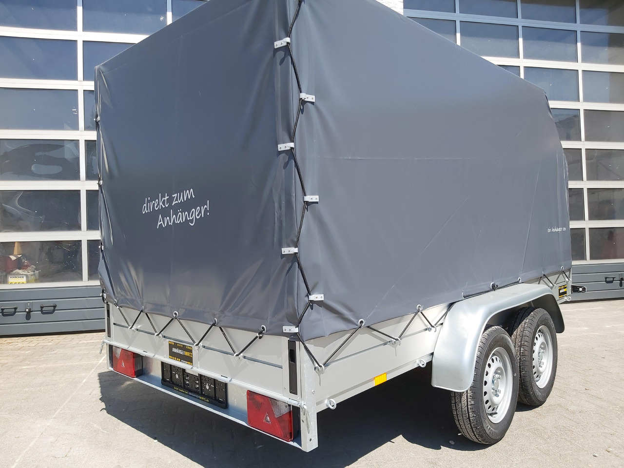 Aluliner Planen Anhänger GTT 2000 301x151x150cm Plane grau schräg (M) 2000kg Aktion - Remolque con toldo: foto 3 Aluliner Planen Anhänger GTT 2000 301x151x150cm Plane grau schräg (M) 2000kg Aktion - Remolque con toldo: foto 3