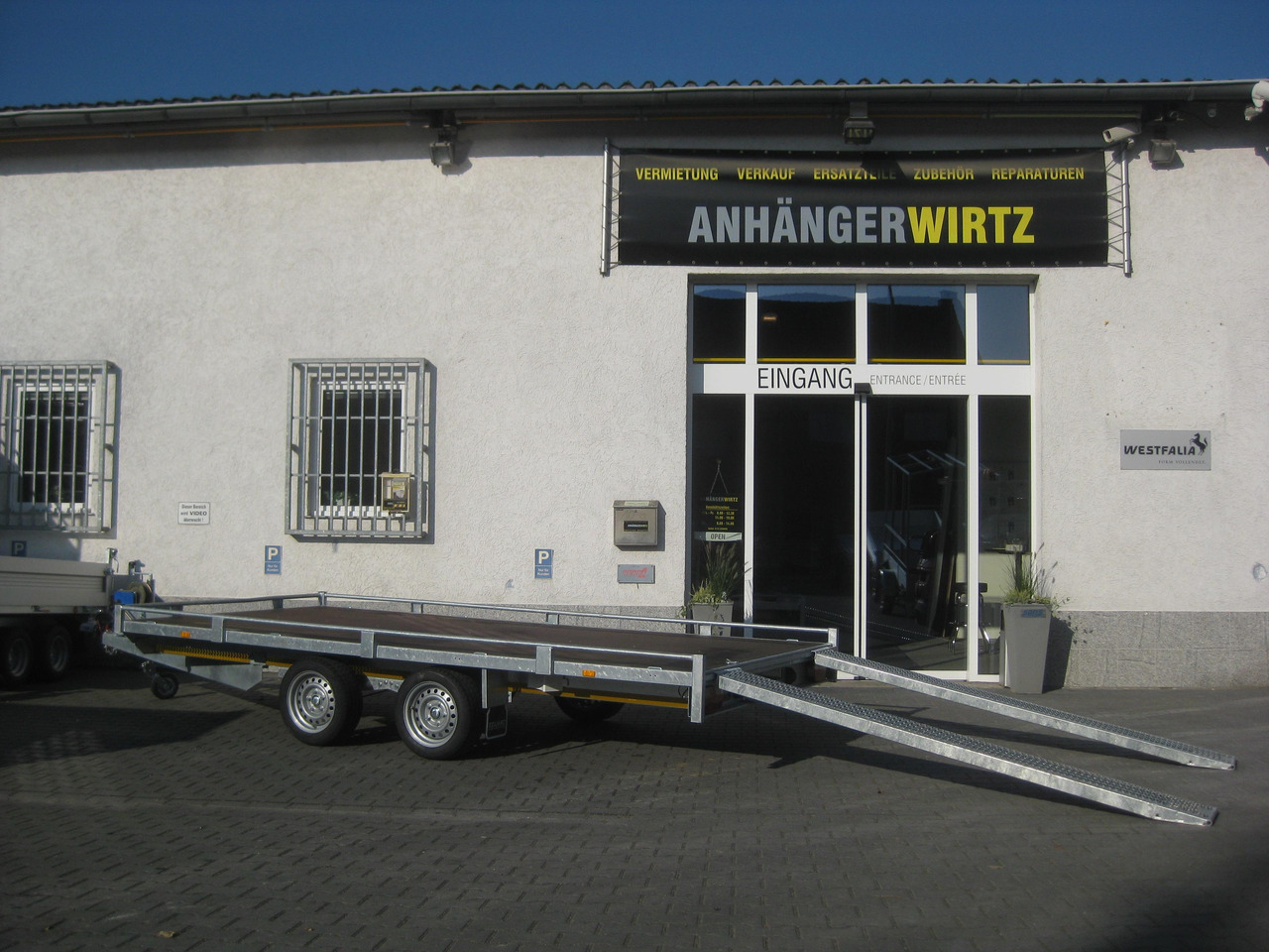 Auto Transporter Atlas 406x200cm Reling Winde Rampen 13" niedrig Fahrwerk (XL) 2700kg Modell 2024 - Remolque plataforma/ Caja abierta: foto 5 Auto Transporter Atlas 406x200cm Reling Winde Rampen 13" niedrig Fahrwerk (XL) 2700kg Modell 2024 - Remolque plataforma/ Caja abierta: foto 5
